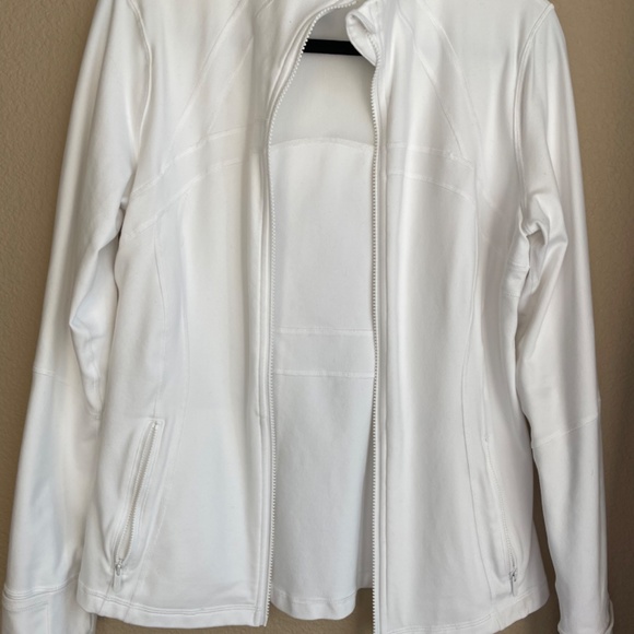 Lululemon Define Jacket - Picture 5 of 5